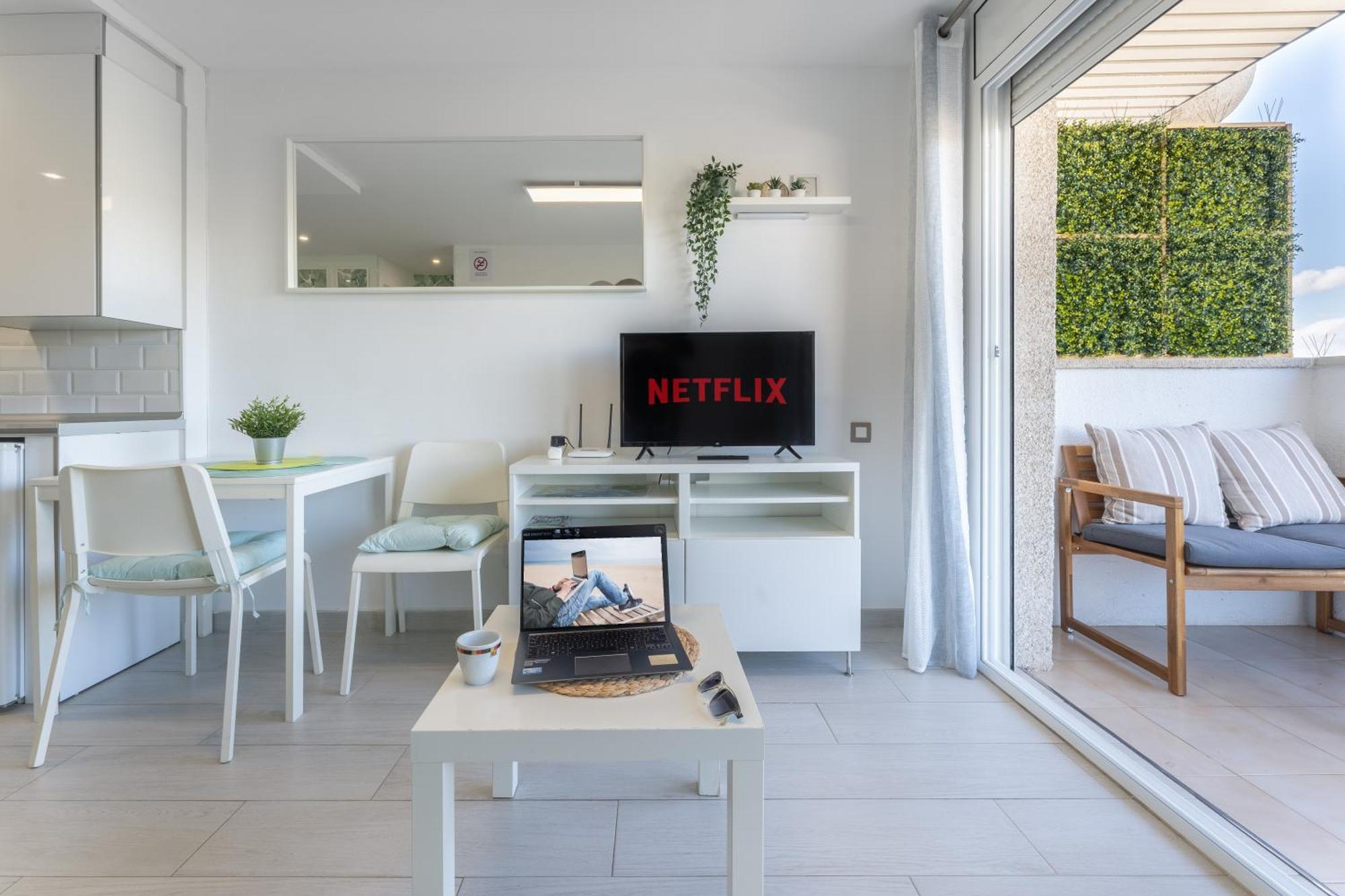 Arquus Little Hawaii Apartment Salou Bagian luar foto
