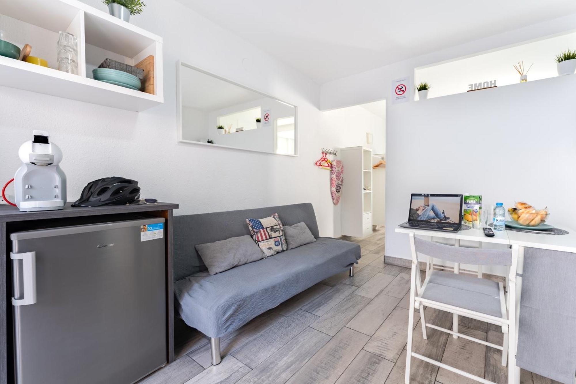 Arquus Little Hawaii Apartment Salou Bagian luar foto